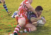 Christmas cheer for Otters in tight derby clash