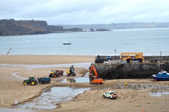 Moving sand to replenish South Beach would ‘interfere with natural processes’