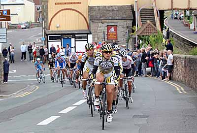 Competitors cycling through Watchet