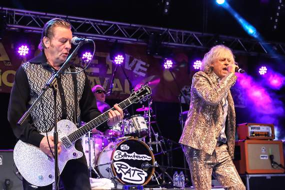<p>Bob Geldof and his Boomtown Rats will headline Weyfest this August</p>