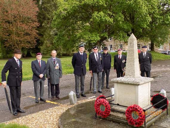 Dulverton members paid tribute at the war memorial