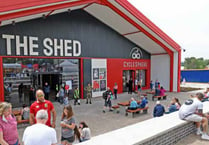 Partial U-turn on cutting free parking at The Shed in Bordon