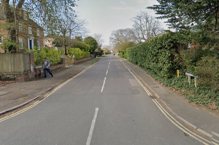 Searle Road, Farnham