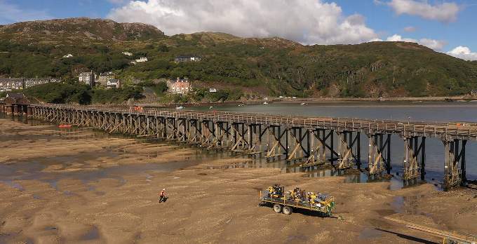 Network Rail said teams worked around the clock to get the bridge back open
