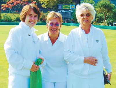 Ladies’ championship winner, Ceris Hewlings (left), with runner-up Viv Edwards (centre) and marker Lorna Bissell.
