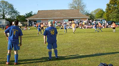 Two clackers trying to get on in the plate competition.