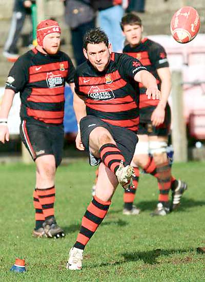 Tom ‘Turbo’ Lewis bangs over a conversion.