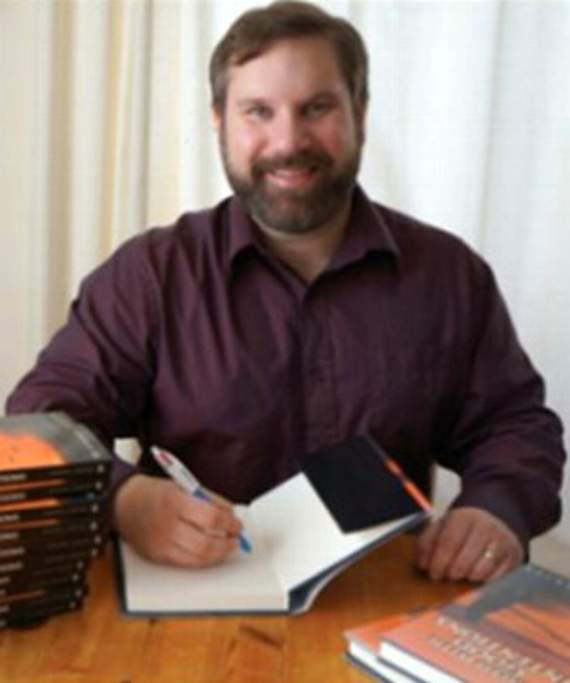 Local novelist, Michael Christopher Carter, is enjoying international success with his paranormal thrillers on Amazon