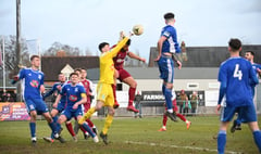Farnham Town concede late goal to fall to defeat