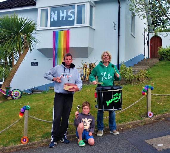 The Ludlow continue to bring their colourful vibes to the community clap for the NHS on Thursday nights