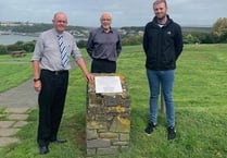 New memorial unveiled to four workers killed during Cleddau Bridge construction