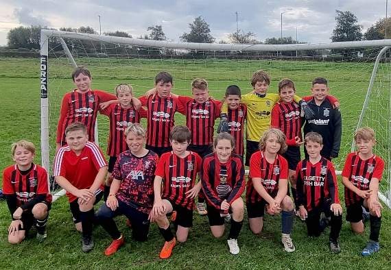 Pictured recently are members of the Tenby Under 11s side who played against Kilgetty: Blake, Iori, Jaden, Max, Elin, Travis, Carwyn, Oliver, Steffan, Ollie, Harry, Dexter, Dewi, Kyan, George and Toby. The Top Joes Pizza Man of The match was won by Kyan.