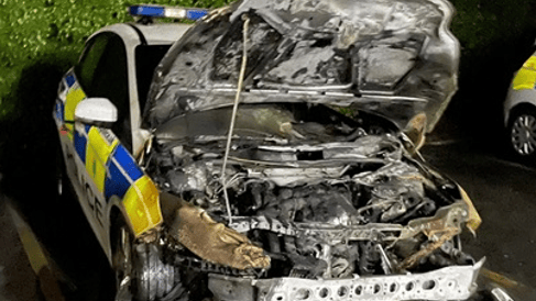Man arrested after police car set on fire in Alton | farnhamherald.com