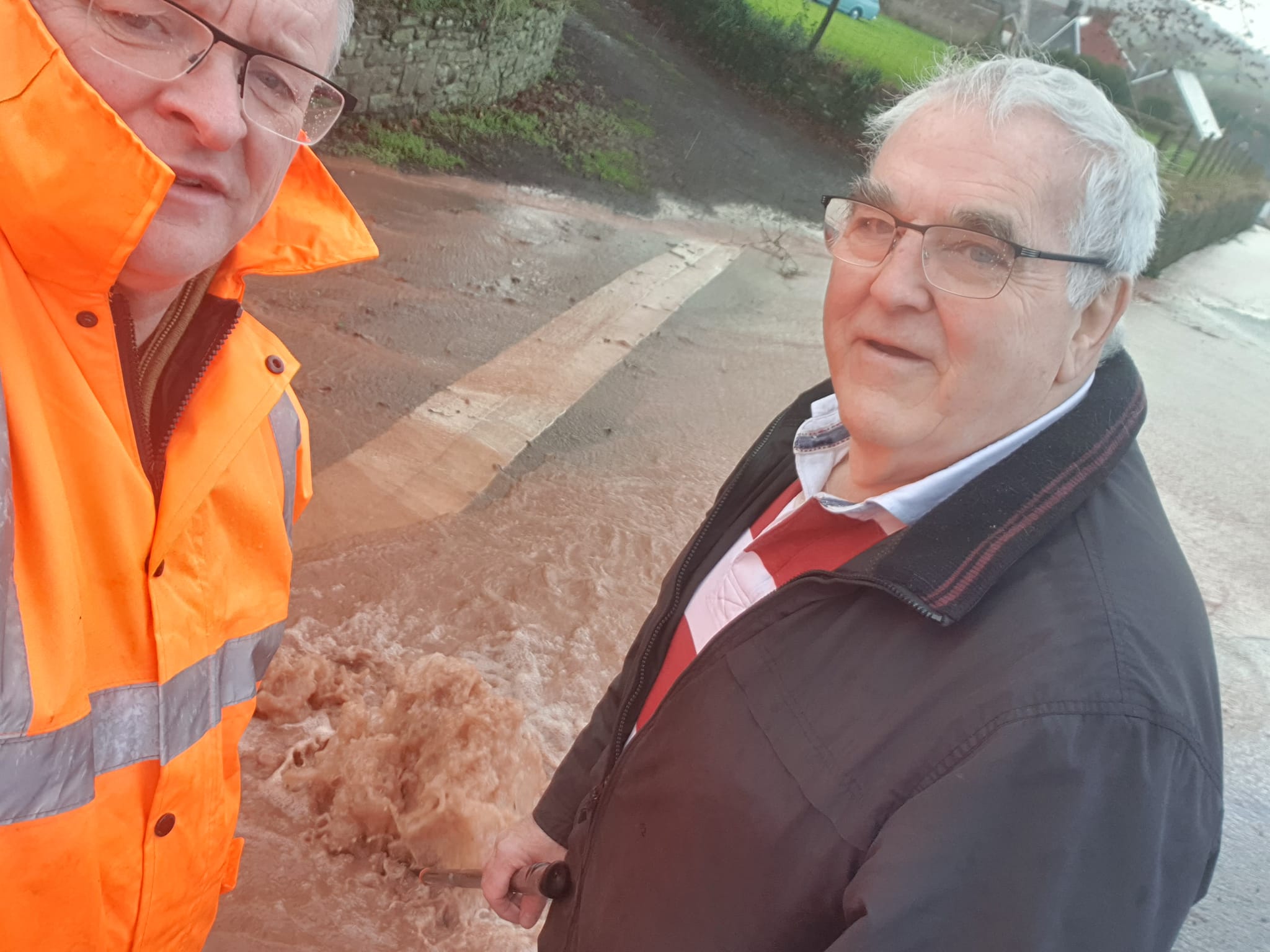 Cllr Powell (left) with Tony Skyrme BEM (right) in Talgarth