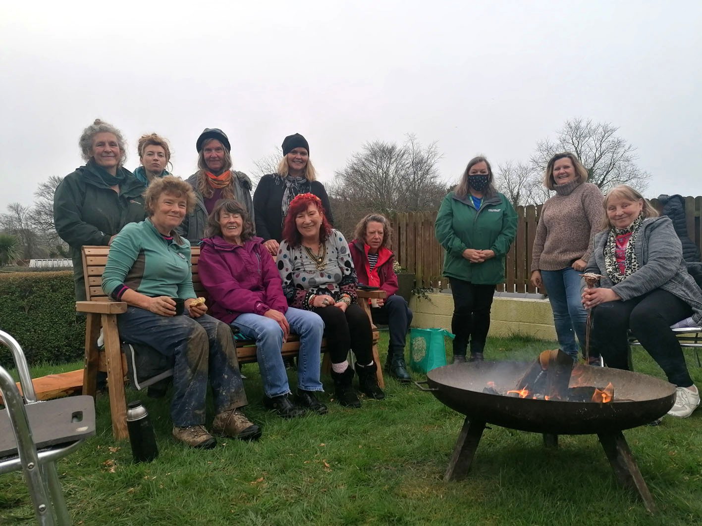 HAHAV volunteers and clients will work with Coed Lleol, over the next six weeks, to transform their garden, with the use of just their hands and no power drills, and create a special place for groups at the community hub to “sit and reflect”