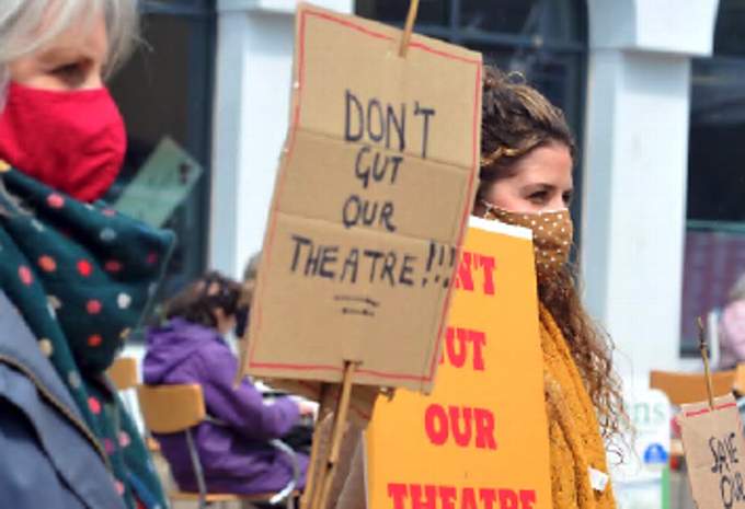 Save the Alex campaigners take to the streets.