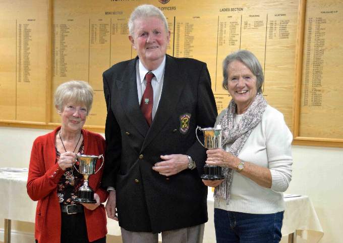 The Ladies Pairs winners with the president, Mike Thwaites.