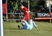 MATCH GALLERY: Kingsteignton Athletic 5-2 Buckfastleigh Rangers