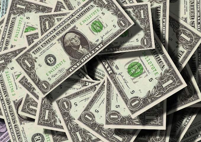 Win funding for your business (Photo: Gerd Altmann, Pixabay)