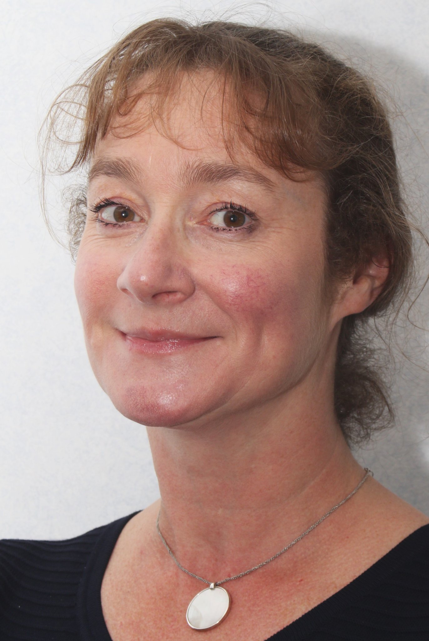 Daphne Caine MHK