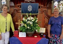 Beautiful displays at royal-themed flower festival during St Peter's Fair week in Holsworthy
