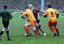 All Blacks bounce back to form with bonus-point victory at Teignmouth