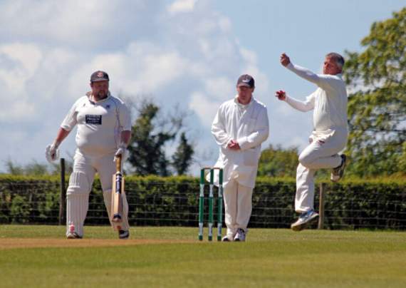 Cornwall Over 50s captain Paul Clements bowled a typically miserly spell on Saturday during South Petherwin’s 90-run defeat to St Austell thirds, taking 2-27 off his 12 overs.