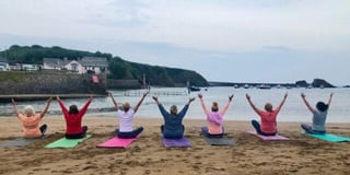 Beach yoga in Bude benefits Children’s Hospice