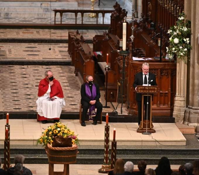 Jim Davidson pays tribute to his friend Jethro