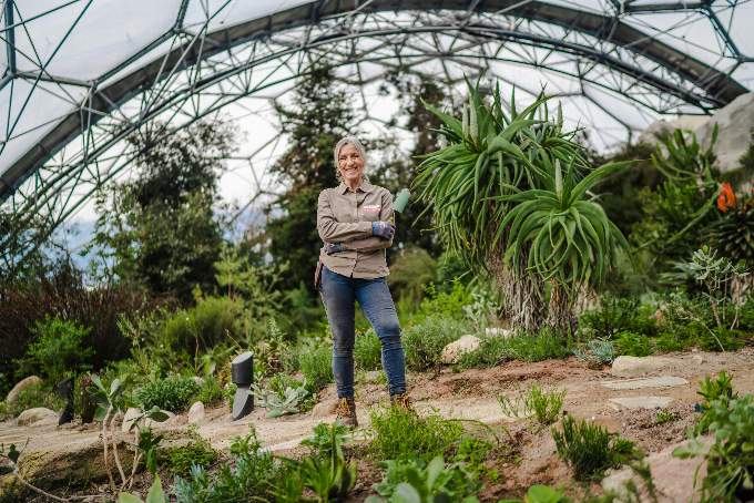 Rosie spent three weeks researching the incredibly diverse plant species in South Africa's South Western Cape region.