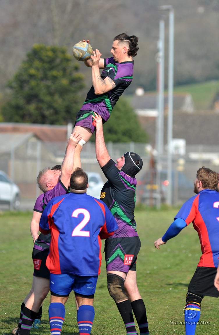 Action from the match between New Cross and Totnes on Saturday – which ended in a shock 21-19 win for the South Hams side.