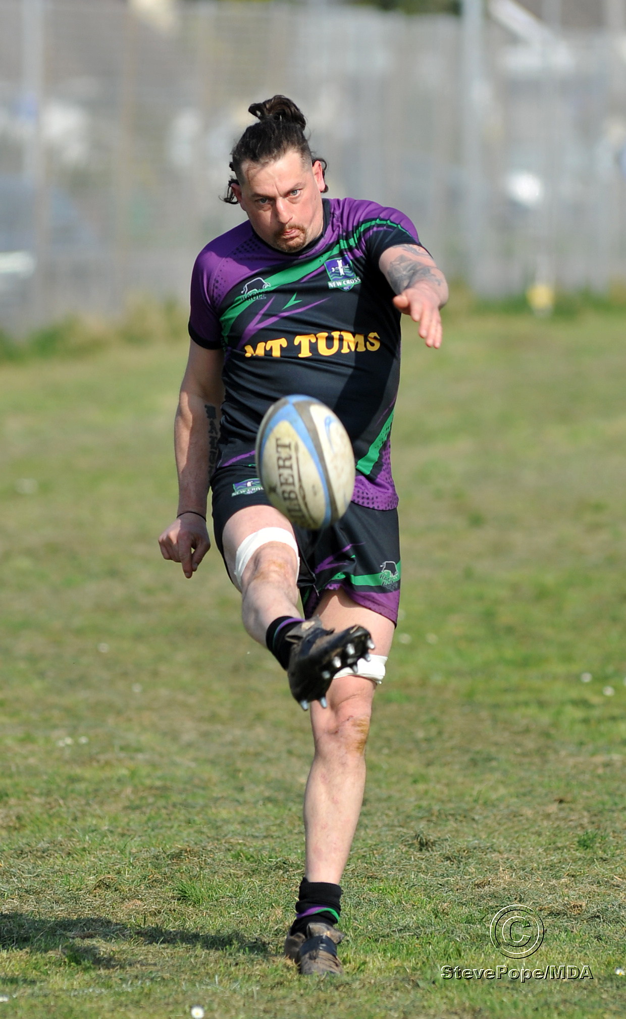 Action from the match between New Cross and Totnes on Saturday – which ended in a shock 21-19 win for the South Hams side.