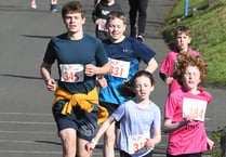 Over 400 runners joined in Saturday’s Great Manx Run