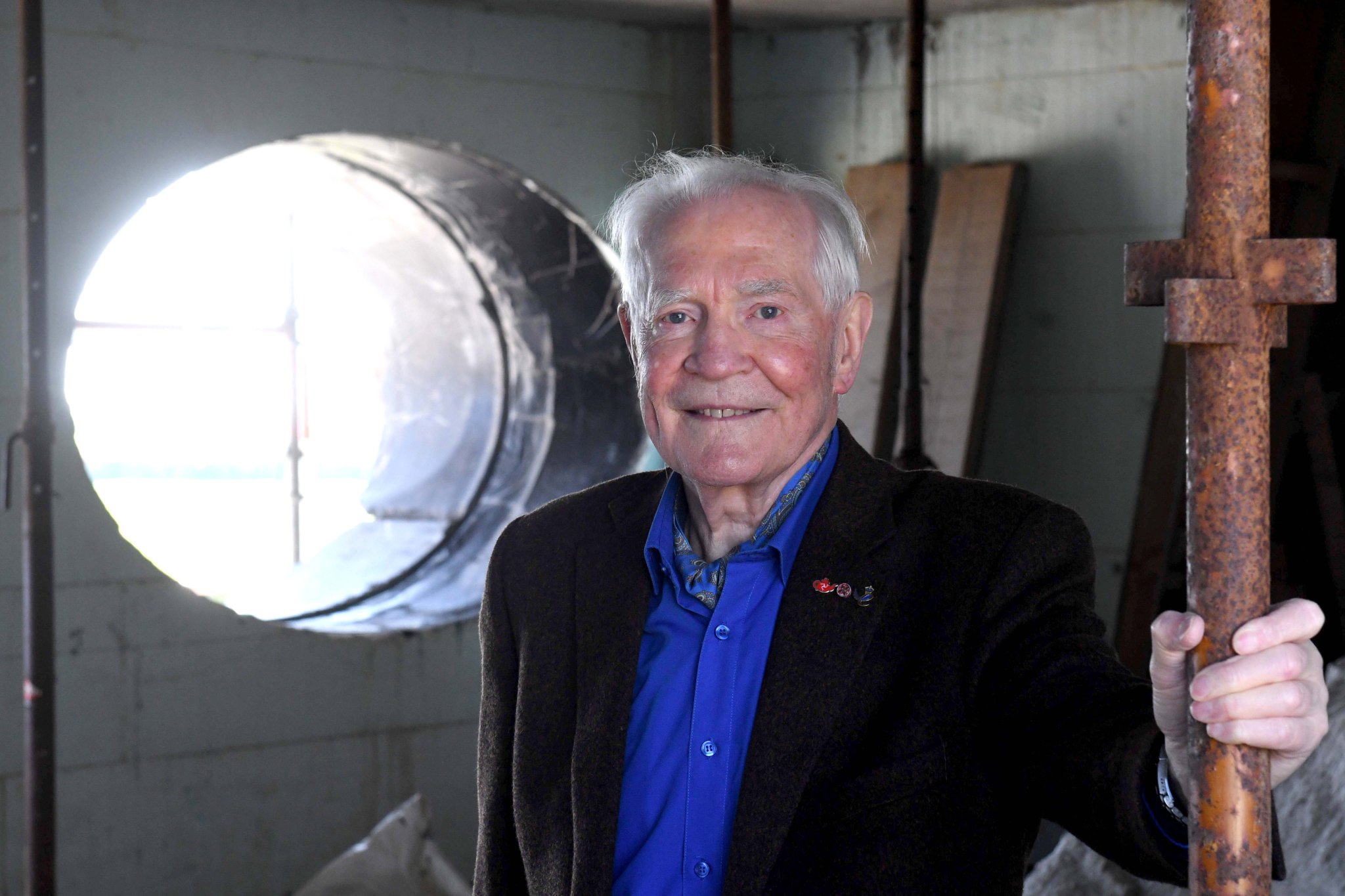 A look inside Dr John Taylor's 'Hobbit home' being built at Ballawoods Halt - Dr John Taylor OBE