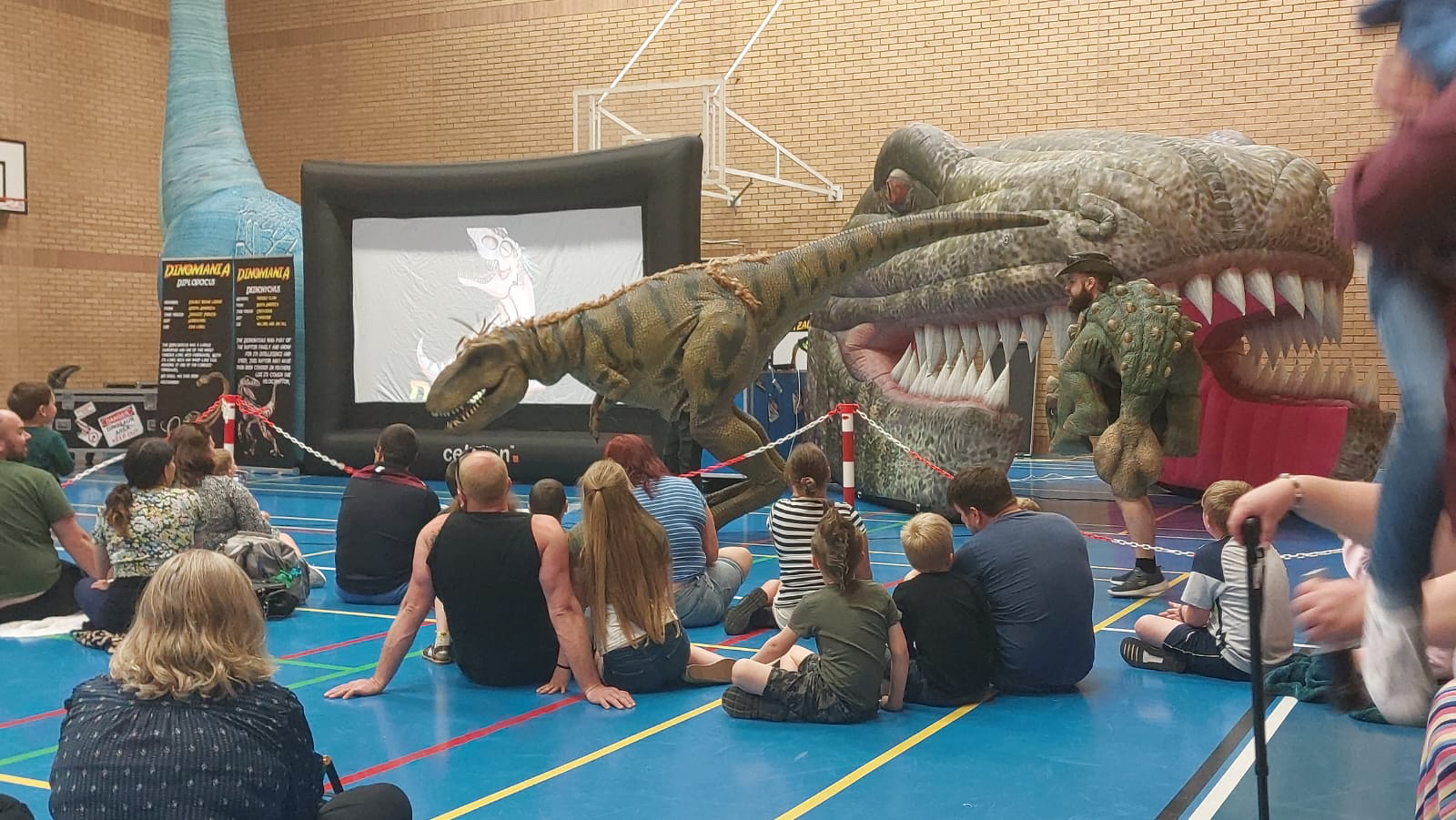 Ronnie the T-Rex admits defeat to Archie