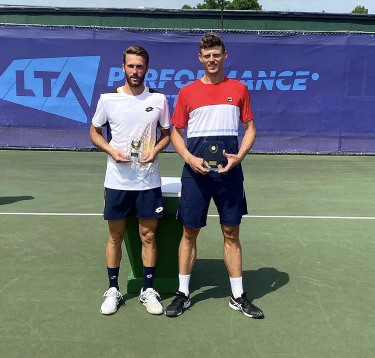 Billy Harris (right) won his first 25K World Tour Futures event at Nottingham where he beat Israel’s Edan Leshem in the final