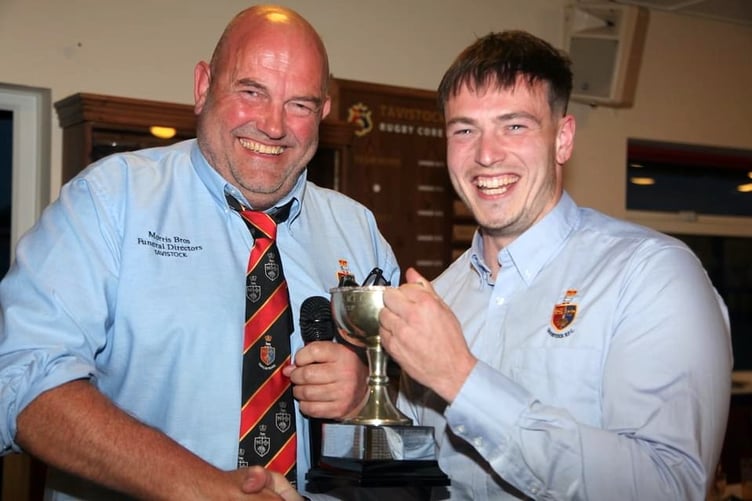 ABOVE: Club coach Joel Caddy with captain’s player Kyle Maslen and player’s player Jack Easton. BELOW: Clubman trophy winner Hallam Bourton with Joel Caddy.