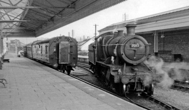 Aberystwyth station, circa 1962, when the line south to Carmarthen was open
