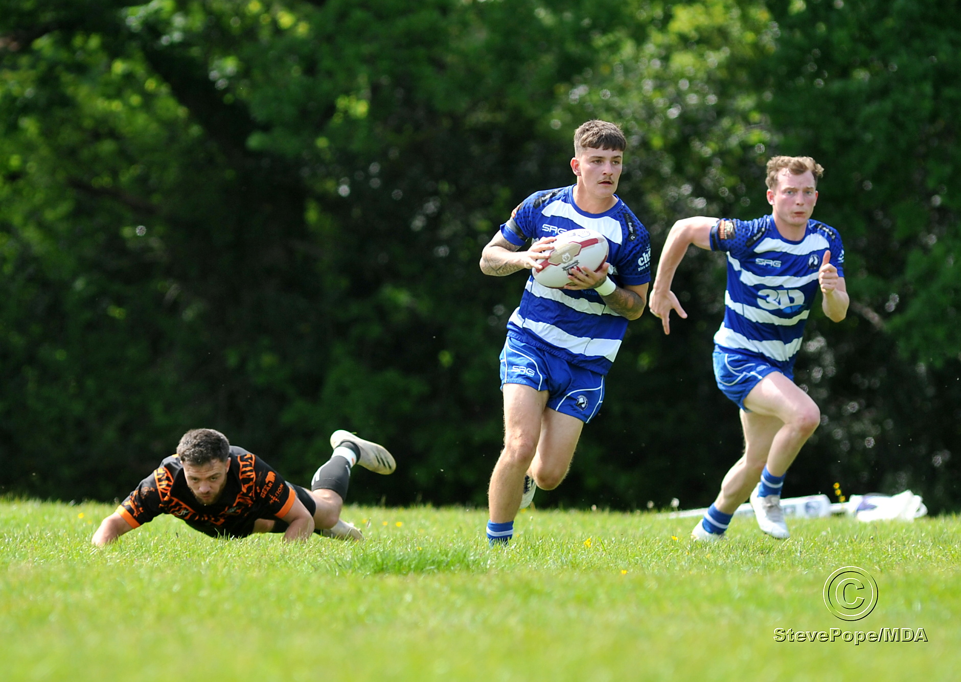 Action from the season-opening clash between Devon Sharks and Torfaen Tigers on Saturday.