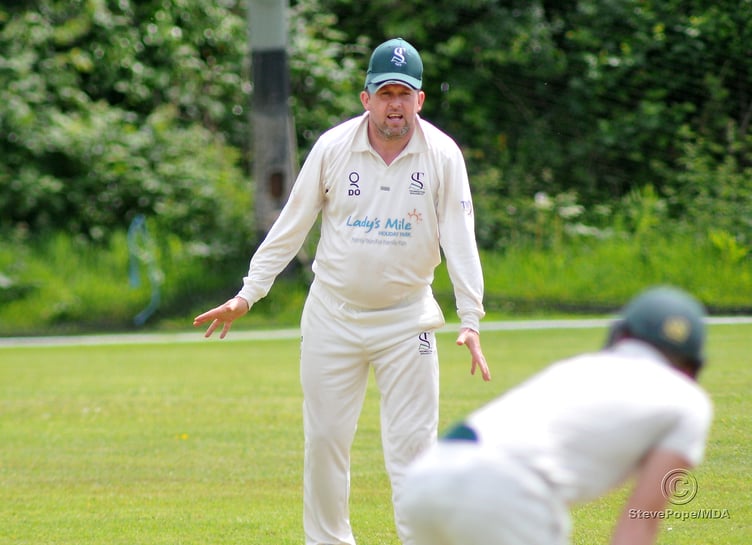 Action from Saturday’s clash between Ashburton and Teignmouth & Shaldon in the Tolchards Devon Cricket League C Division West.