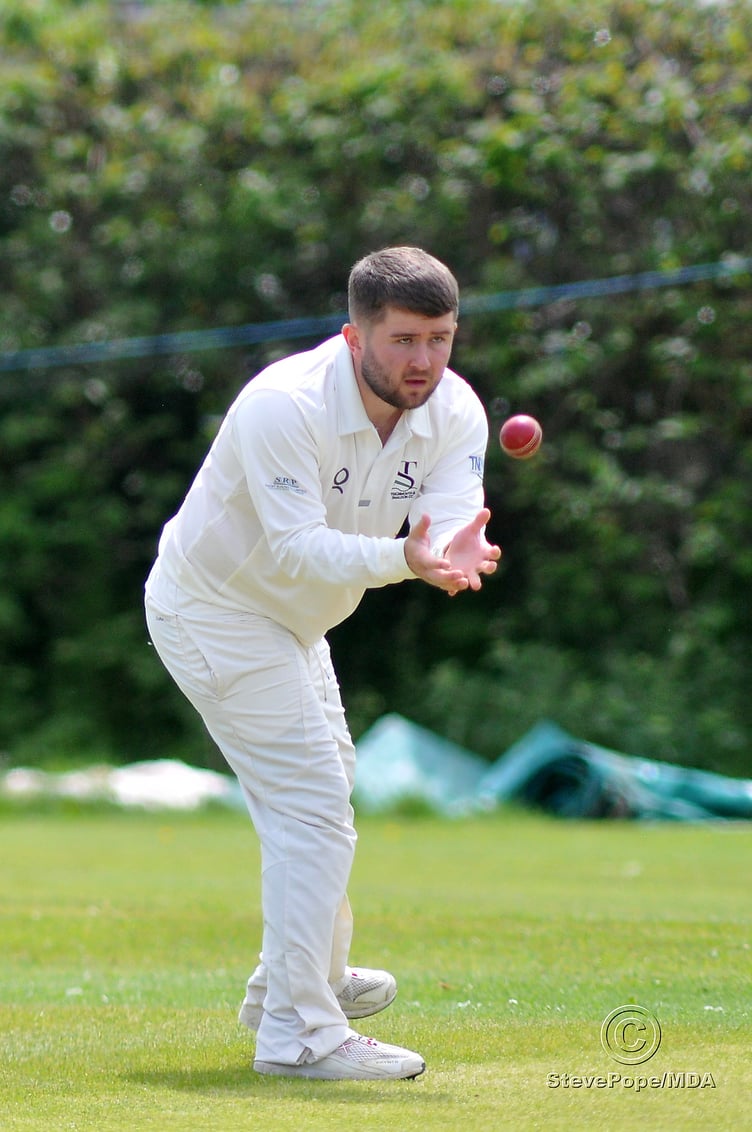 Action from Saturday’s clash between Ashburton and Teignmouth & Shaldon in the Tolchards Devon Cricket League C Division West.