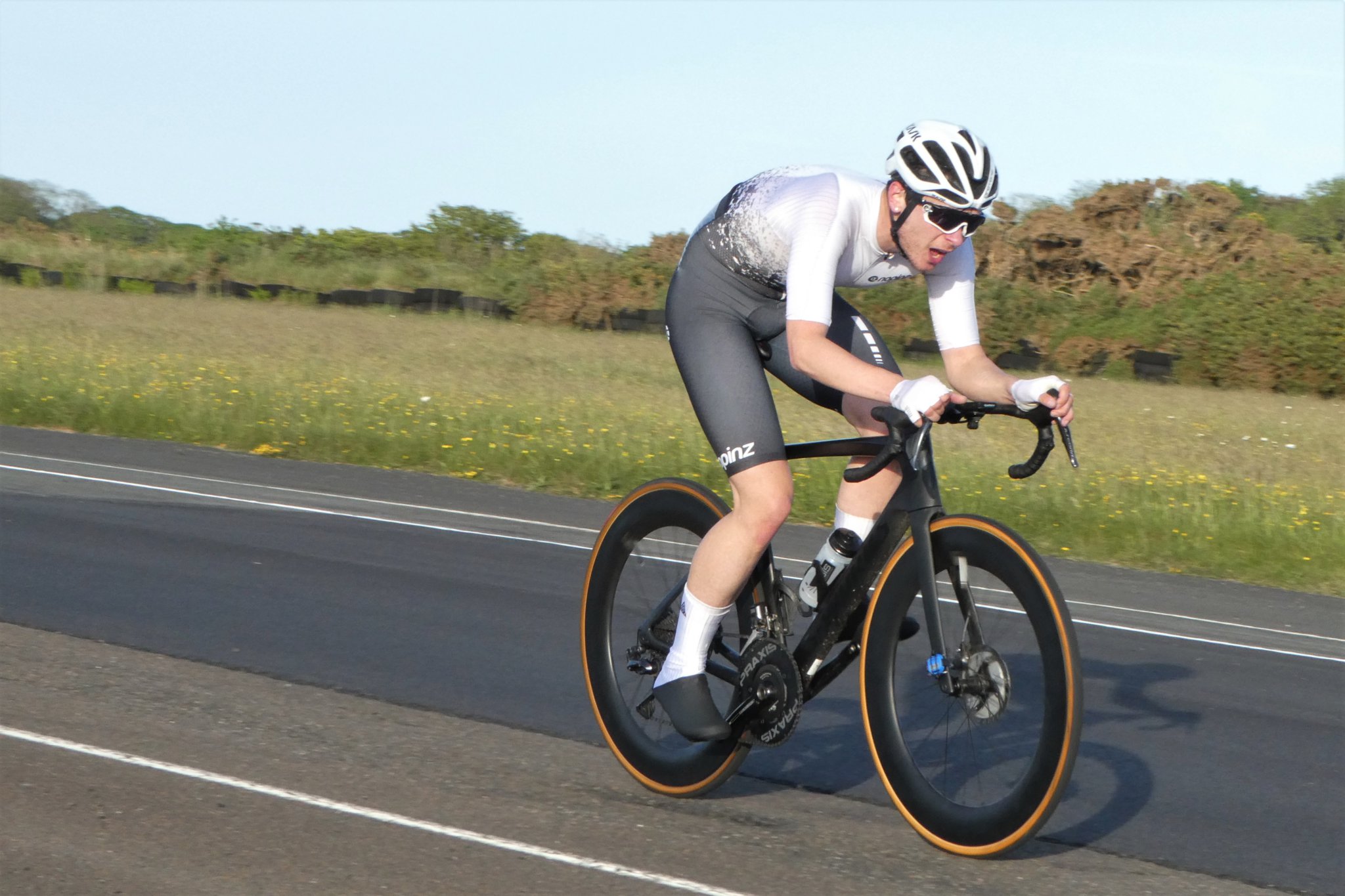 (Left) Guernsey man Seb Tremlett made an early successful break and basically stayed away to win by a margin of almost 50 seconds (Photo: Gary Salisbury)