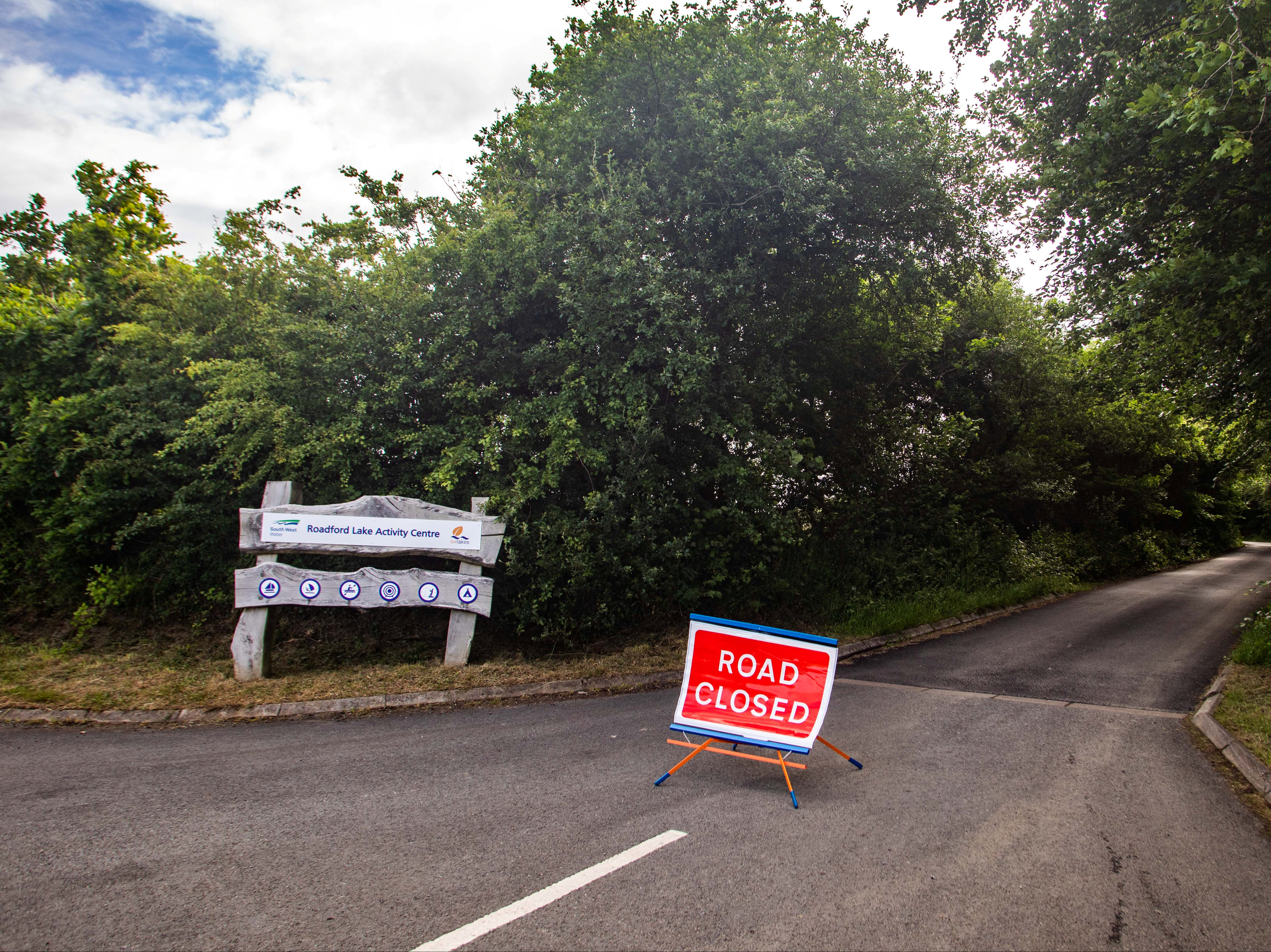 Police search at Roadford Lake