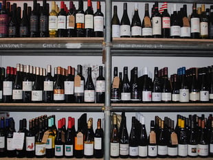 Have a glass of vino on us at The Wine Yard in Farnham's Lion & Lamb!