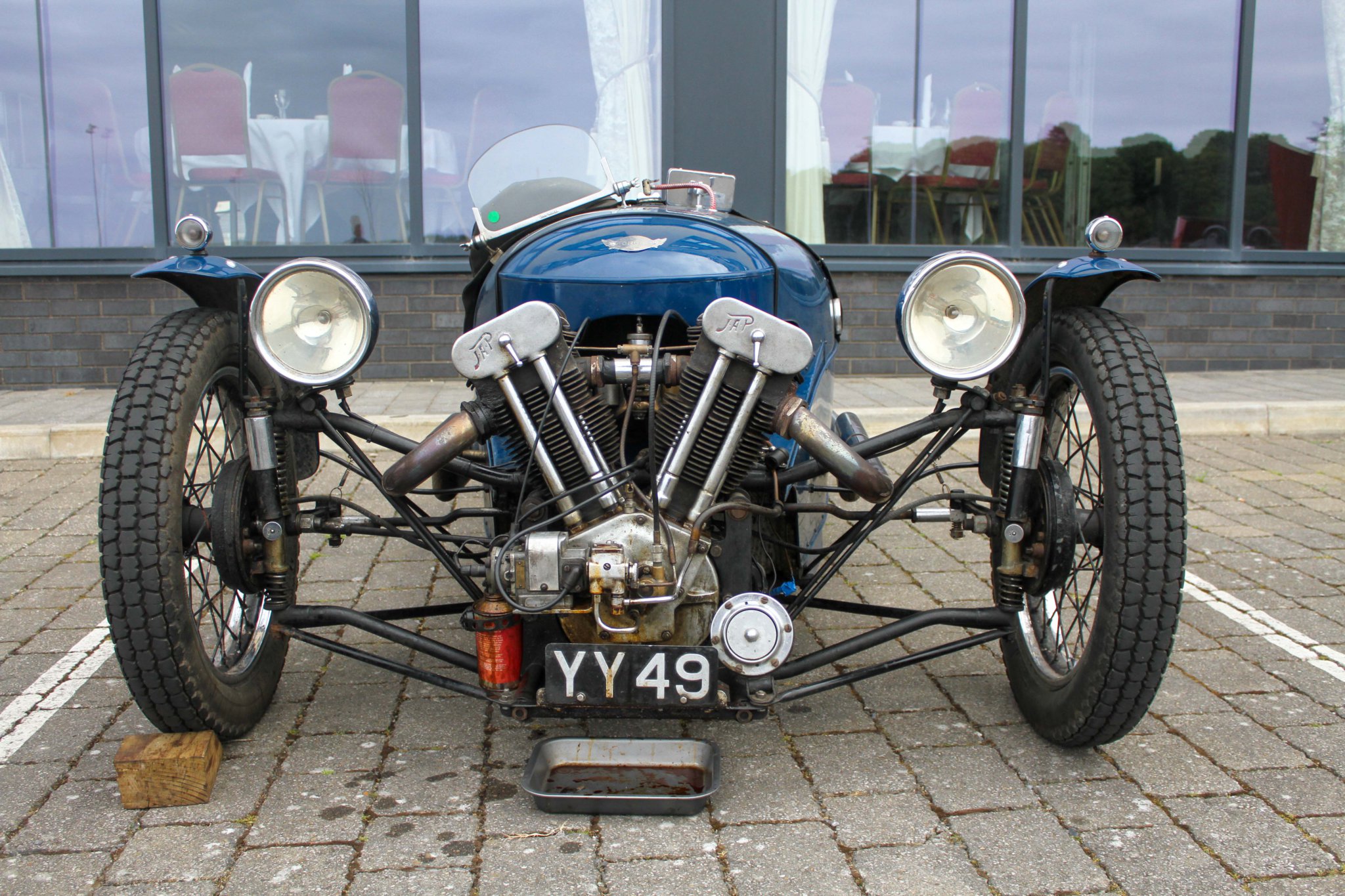 The Morgan Three-Wheeler Touring Group at the Ramsey Park Hotel. Photo by Callum Staley (CJS Photography)