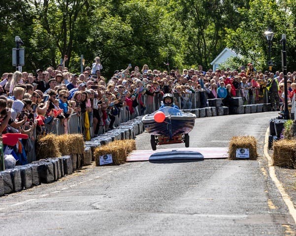 Soapbox derby three years in the making hailed a great success - Vimarsana News