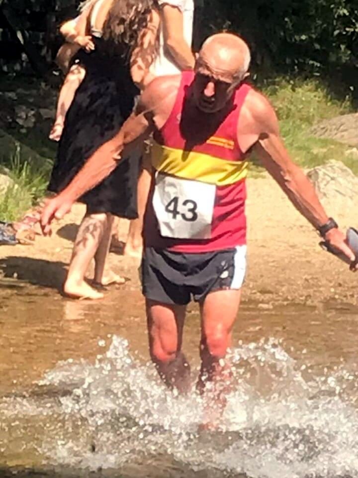 TOP: ORCs Andy Vernon, Claudine Benstead and Paul Evison. ABOVE LEFT: Mervyn Rice goes for a dip. ABOVE RIGHT: Jo Page at the Otter Rail & River 10k.