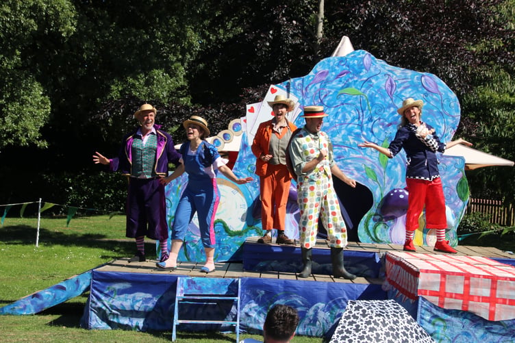 Images from the performance by The Common Players.