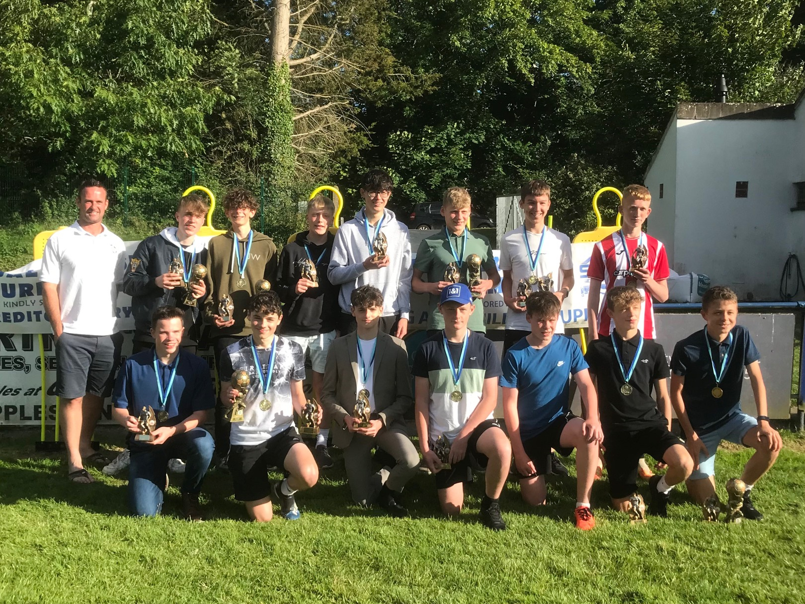 The U15’s, Division Two runners-up.