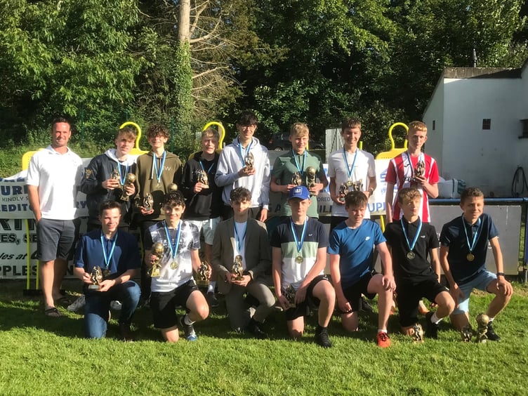 The U15’s, Division Two runners-up.